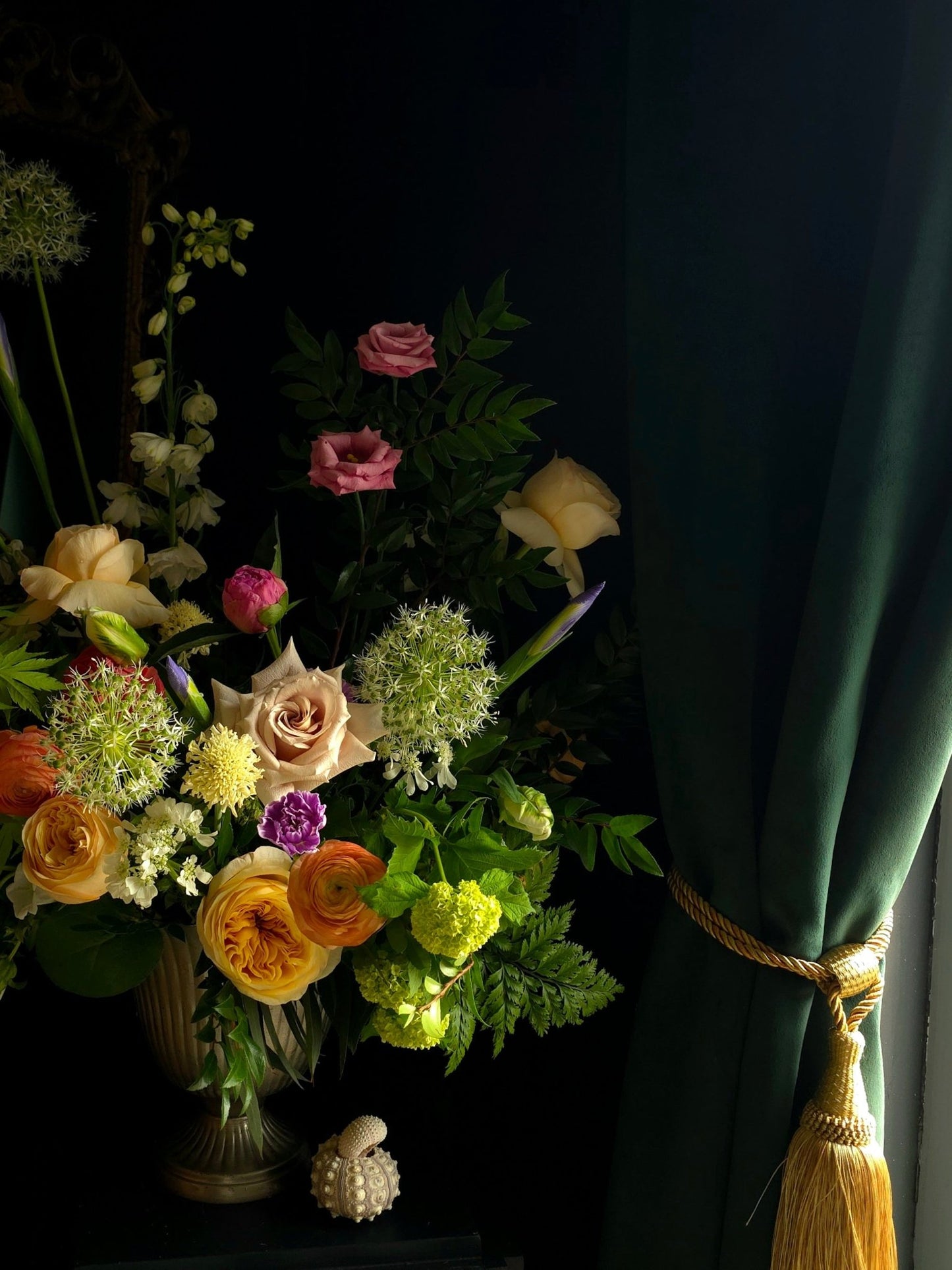 Dutch Master Inspired Arrangment - Grow & Bloom Co.