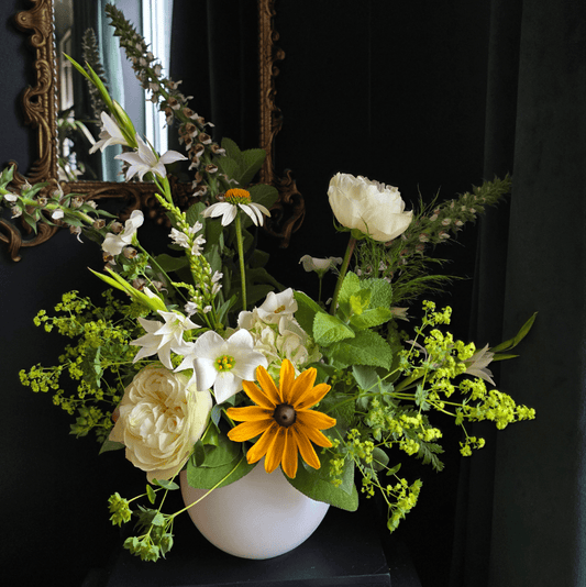 Florist Choice Garden Arrangement - Grow & Bloom Co.